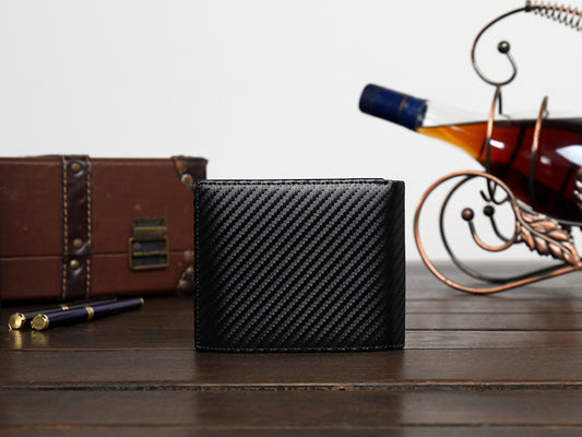 How to clean your leather wallet?